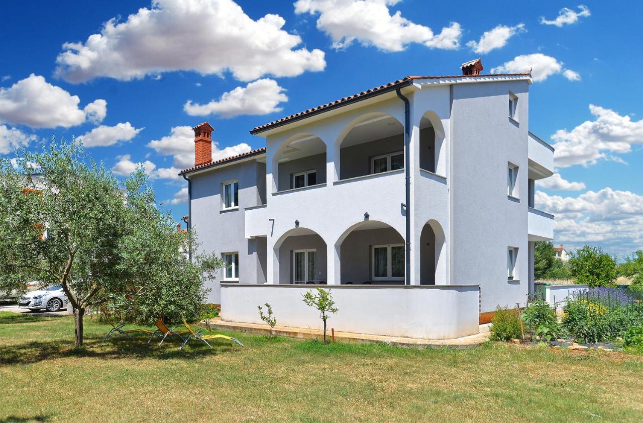 Apartments Elizabeta 1701 Fažana Dış mekan fotoğraf